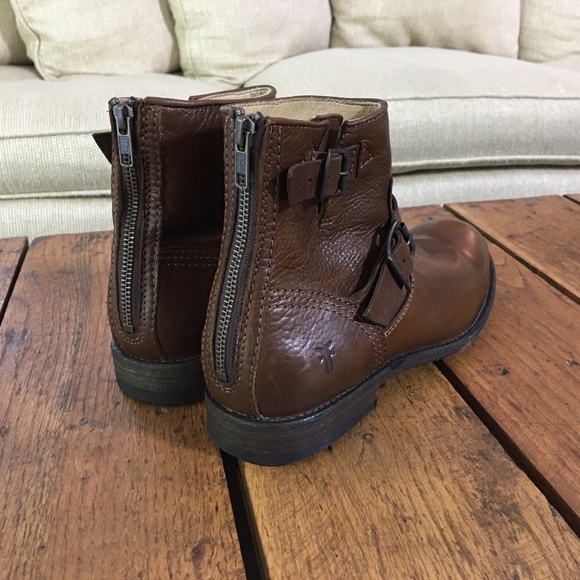 SOLD!! Frye Boots Italian Leather $328 - Picture 4 of 8
